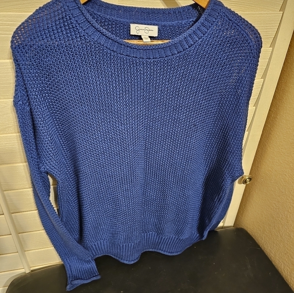 Ladies jessica Simpson sweater - Picture 2 of 4